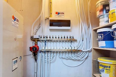 Photo of property in 11 Thomson Street, Green Island, Dunedin, 9018