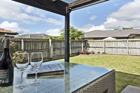 Photo of property in 12 Derg Place, East Tamaki, Auckland, 2013