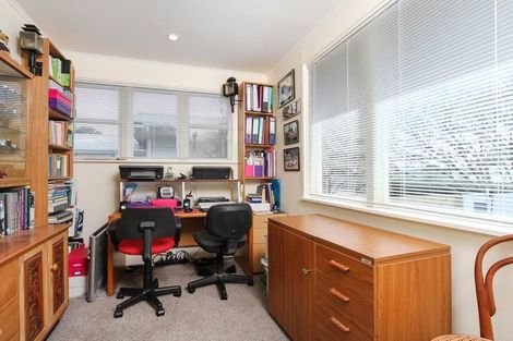 Photo of property in 48 Scott Avenue, Mangere Bridge, Auckland, 2022