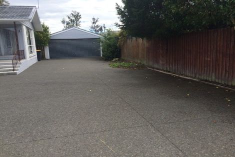 Photo of property in 35 Eglinton Street, Avondale, Christchurch, 8061