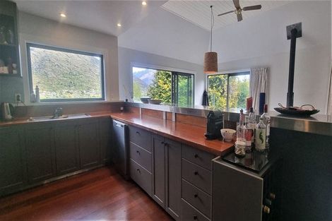Photo of property in 984 Frankton Road, Frankton, Queenstown, 9300
