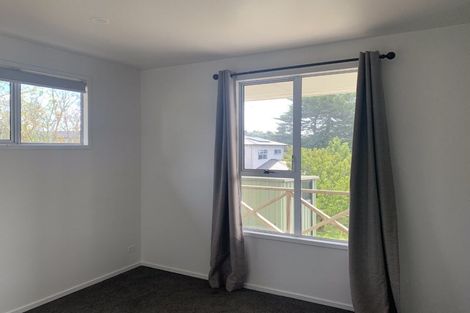 Photo of property in 5 Rapaki Place, Te Atatu Peninsula, Auckland, 0610