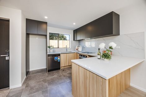 Photo of property in 13c Southview Place, Wattle Downs, Auckland, 2102