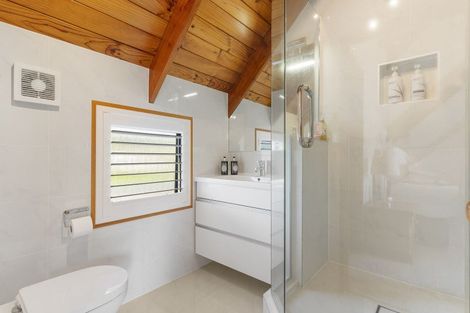 Photo of property in 23 Clyside Avenue, Half Moon Bay, Auckland, 2012