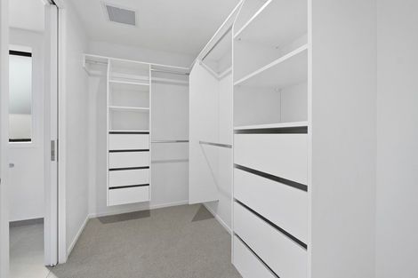 Photo of property in 13 Bargour Street, Wanaka, 9305