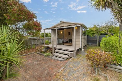 Photo of property in 17 Tovey Street, New Brighton, Christchurch, 8061