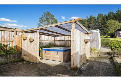 Photo of property in 137 King Street, Hikurangi, 0114
