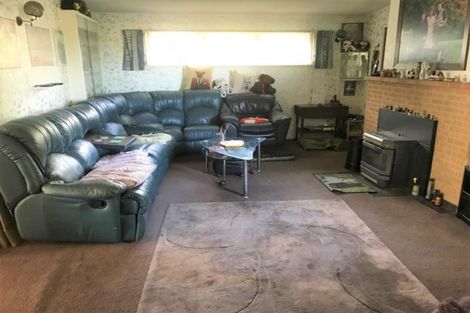 Photo of property in 16 Saxton Street, Levin, 5510