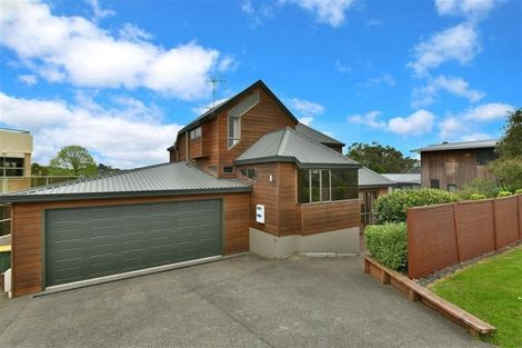 Photo of property in 57 Marellen Drive, Red Beach, 0932