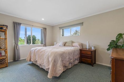 Photo of property in 42 Mahonia Place, Pyes Pa, Tauranga, 3112