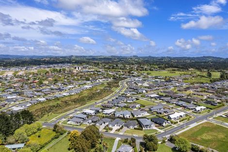 Photo of property in 105 Matua Road, Huapai, Kumeu, 0810