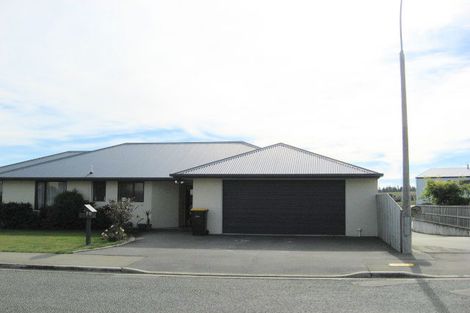 Photo of property in 70 Temple Crescent, Gleniti, Timaru, 7910