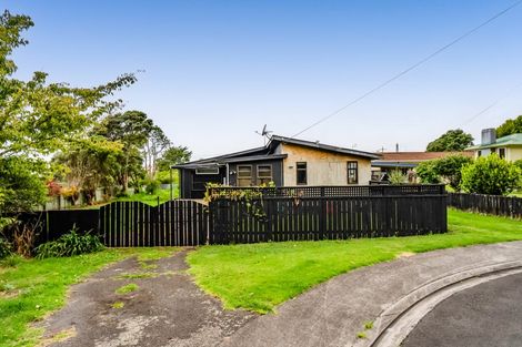 Photo of property in 84 Strange Street, Waitara, 4320