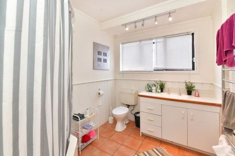 Photo of property in 20 Rawhiti Road, Manly, Whangaparaoa, 0930