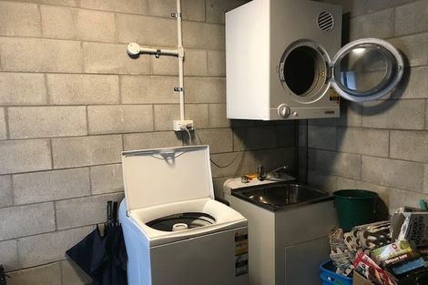 Photo of property in 1/9 Vialou Street, Hamilton Central, Hamilton, 3204