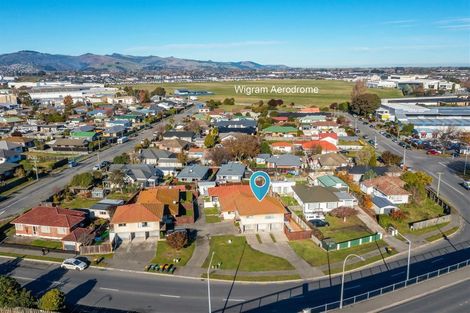 Photo of property in 4/4a Hayton Road, Hornby, Christchurch, 8042