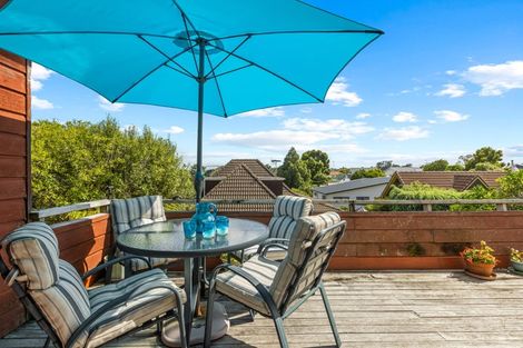 Photo of property in 14/16 Mahara Avenue, Birkenhead, Auckland, 0626