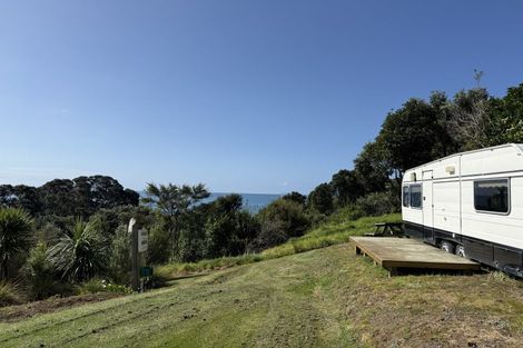 Photo of property in 28 Gray Avenue, Kuaotunu West, Whitianga, 3592