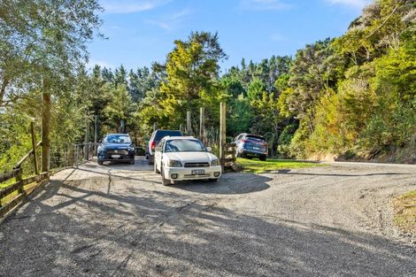 Photo of property in 51 Sterling Road, Paparoa, 0571