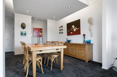 Photo of property in 1 Brancaster Place, Cambridge, 3434