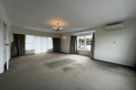 Photo of property in 34 Grenada Avenue, Forrest Hill, Auckland, 0620