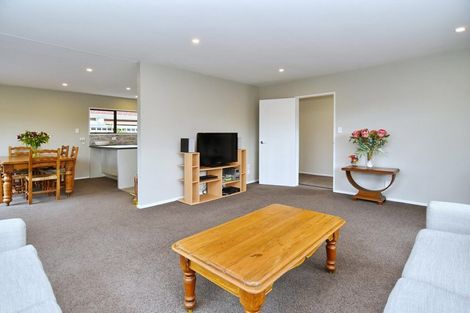 Photo of property in 4 Lochmore Street, Bishopdale, Christchurch, 8051