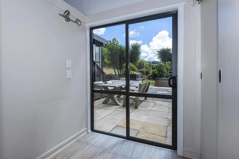 Photo of property in 17 Kowhai Park Road, Maunu, Whangarei, 0110