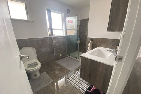 Photo of property in 41a James Laurie Street, Henderson, Auckland, 0612