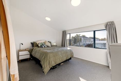 Photo of property in 2/66 Clare Road, St Albans, Christchurch, 8014