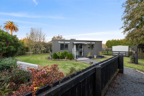 Photo of property in 104 Princess Street, Waitara, 4383