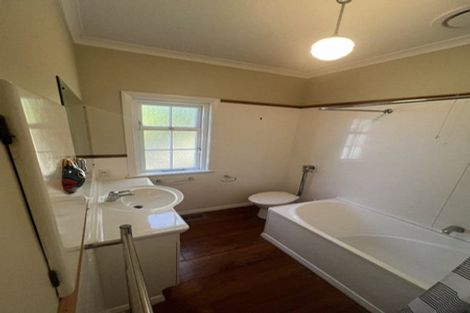 Photo of property in 90 Nottingham Street, Karori, Wellington, 6012