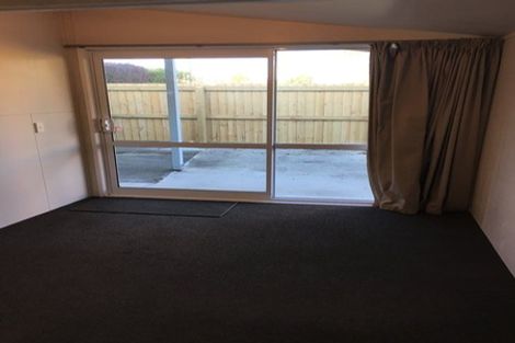 Photo of property in 23 Haslett Place, Upper Riccarton, Christchurch, 8041