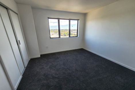 Photo of property in 3/3 Abbotleigh Avenue, Te Atatu Peninsula, Auckland, 0610