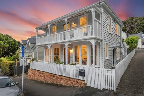 Photo of property in 7 Cottleville Terrace, Thorndon, Wellington, 6011