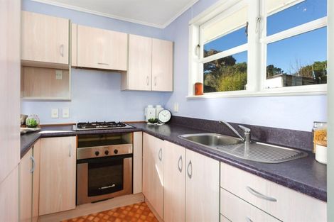 Photo of property in 146 Sievers Grove, Cannons Creek, Porirua, 5024