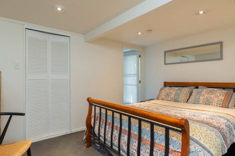 Photo of property in 9 Lincoln Street, Picton, 7220