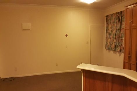 Photo of property in 99 Yaldhurst Road, Sockburn, Christchurch, 8042