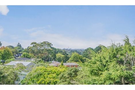 Photo of property in 431 Don Buck Road, Massey, Auckland, 0614