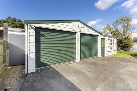 Photo of property in 8 Rutland Place, Milson, Palmerston North, 4414