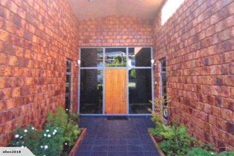 Photo of property in 26 Gravesend Place, Picton, 7220