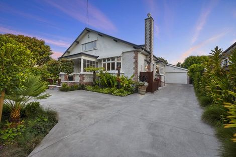 Photo of property in 7 Glen Almond Street, New Plymouth, 4310