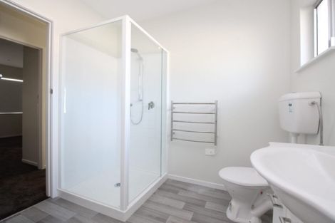 Photo of property in 12 Pinedale Place, Henderson, Auckland, 0610