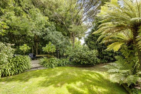 Photo of property in 34 James Cook Street, Havelock North, 4130