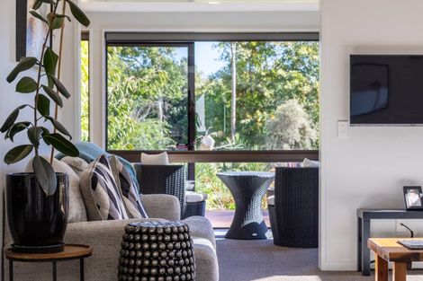 Photo of property in 88a Mazengarb Road, Paraparaumu Beach, Paraparaumu, 5032