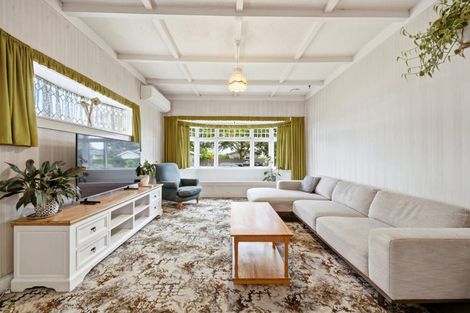 Photo of property in 42 Lippiatt Road, Otahuhu, Auckland, 1062