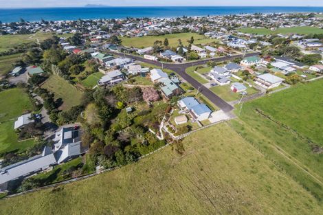 Photo of property in 5 Farm Road, Waihi Beach, 3611