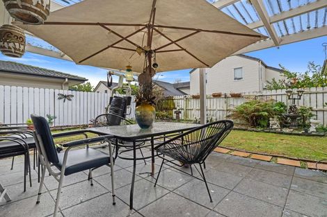 Photo of property in 13 Ritchie Crescent, Takanini, 2112