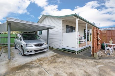 Photo of property in 819 Clive Street, Akina, Hastings, 4122