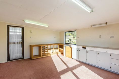 Photo of property in 82 Kapanui Road, Waikanae, 5036