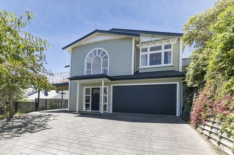 Photo of property in 17a Lochiel Road, Khandallah, Wellington, 6035